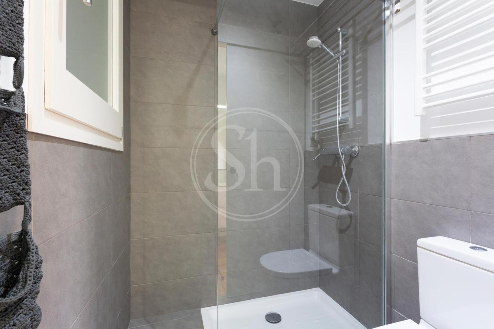 Moderno Apartamento En Eixample برشلونة المظهر الخارجي الصورة